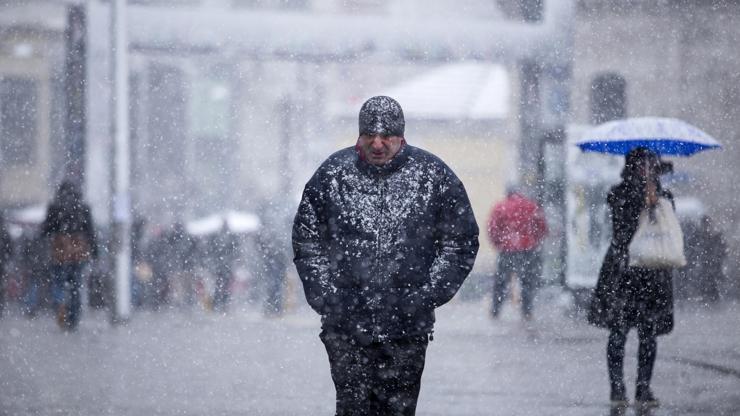 Kar kapıya dayandı İstanbul hava durumu 22 Ocak Meteoroloji raporu