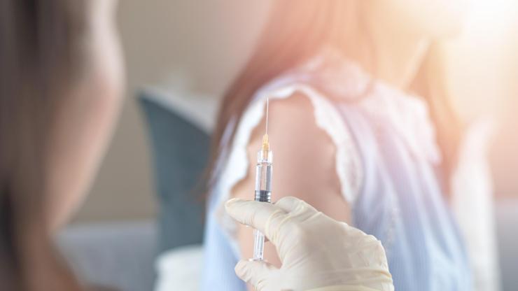 Gizemli virüse karşı zatürre ve grip aşısı önerisi