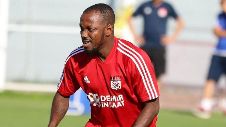 Abdou Razack Traore Bursaspora kiralandı