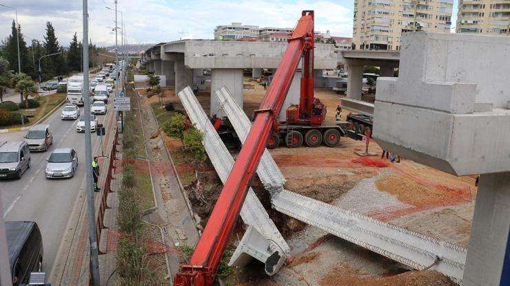 40 tonluk beton kirişi taşıyan vinç kırıldı