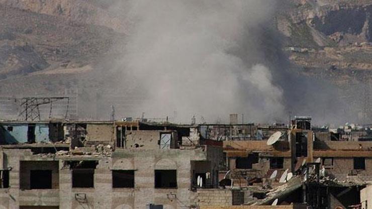 Esad rejimi ve Rusyaya ait uçaklar sivilleri vurdu