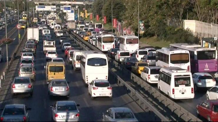 Otobüs firmaları için sıkıyönetim ilan edildi