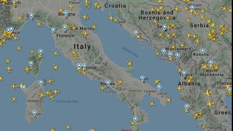 İtalyada uçak trafiğinde dikkat çeken azalma