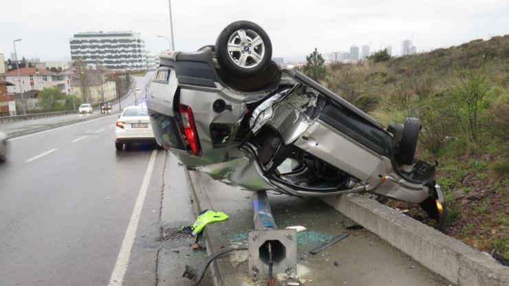 Doktor takla atıp ters dönen araçtan yaralı kurtuldu