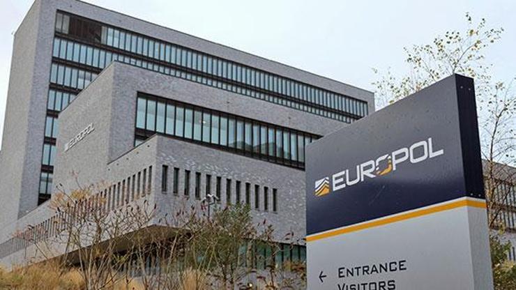 Europol adım adım izledi Tıbbi malzeme dolandırıcılığı yapan kişiye operasyon