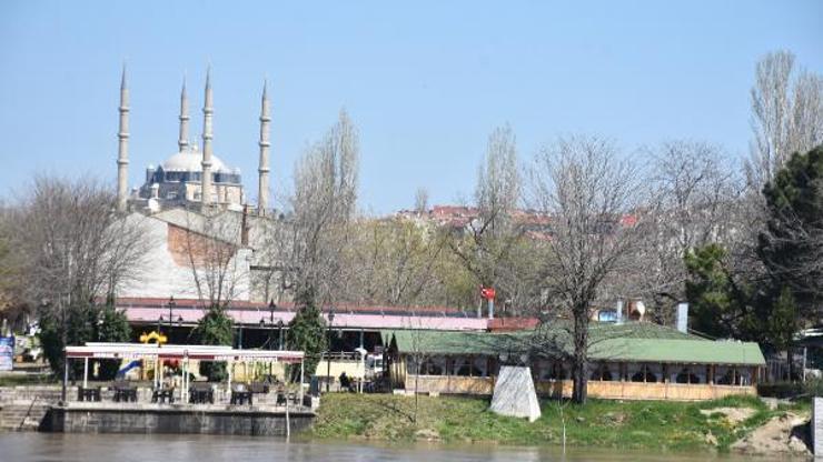 Bulgaristan baraj kapaklarını açtı, taşkını Kanal Edirne önledi