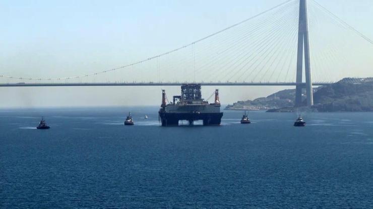 Dev petrol arama platformu İstanbul Boğazından böyle geçti