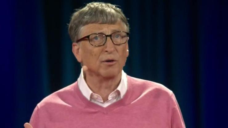 Trumpın eski danışmanından şaşırtan iddia: Salgını Bill Gates başlattı