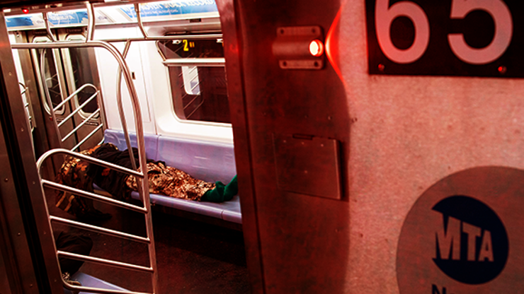 New Yorkta acı tablo Evsiz iki kişi metroda ölü bulundu