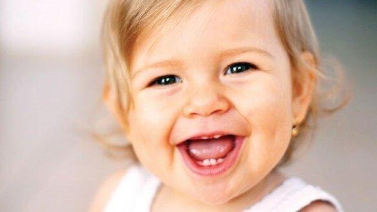 Bebekleri diş çıkarma döneminde rahatlatma yöntemleri