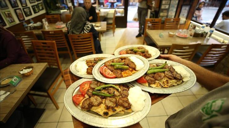 Restoran ve otellerin açılış tarihi belirlendi