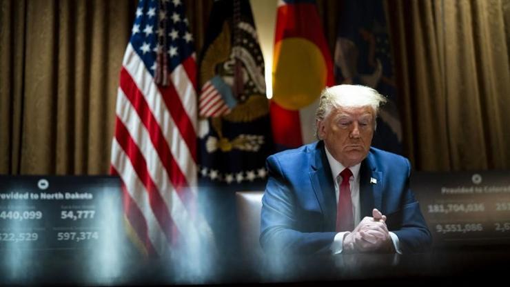 Beyaz Sarayda salgın alarmı: Trump koronavirüse yakalanırsa ne olur