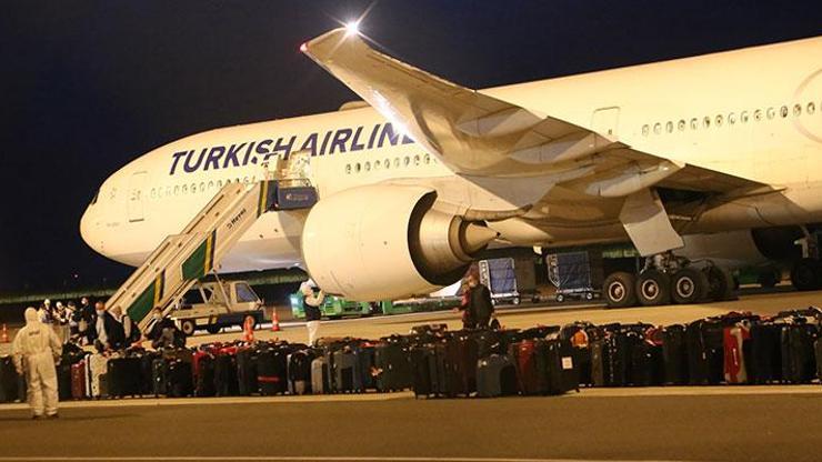 ABDdeki 296 Türk vatandaşı Türkiyeye getirildi