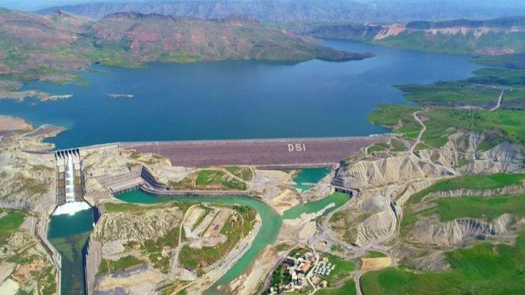 Ilısu Barajı elektrik üretimine başlıyor