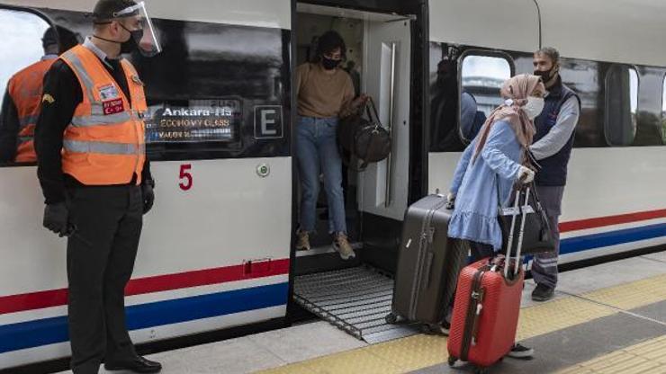 Ankaradan yola çıkan ilk tren İstanbula ulaştı