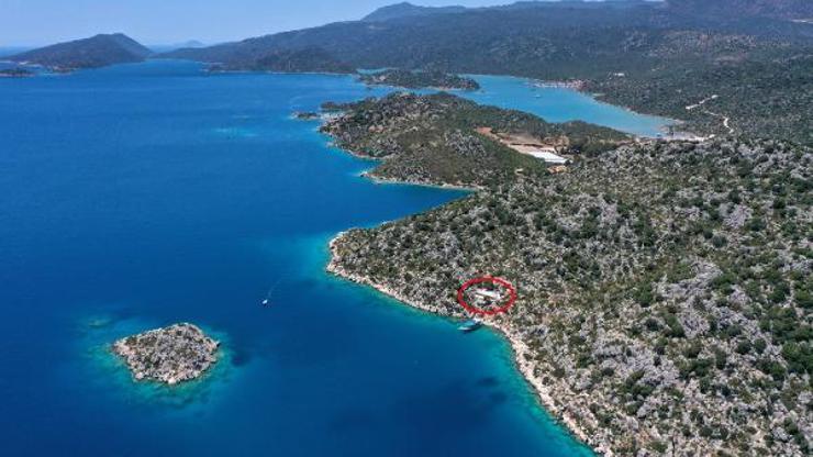 Yer: Antalya Demre Cennet koydaki kaçak villanın yıkımı tamamlandı