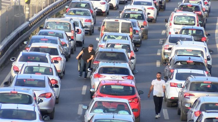 Son dakika haberi... İstanbulda trafik yoğunluğu