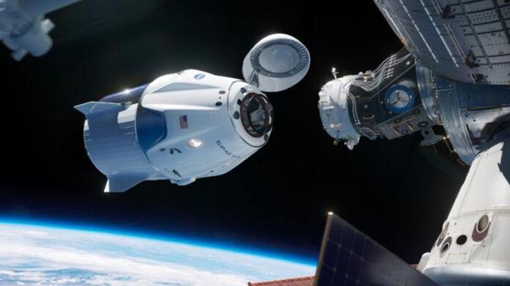 SpaceX Crew Dragon uzaya turist taşımaya hazırlanıyor