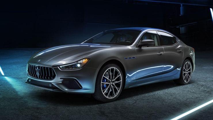 Maserati elektrikli otomobilini görücüye çıkardı