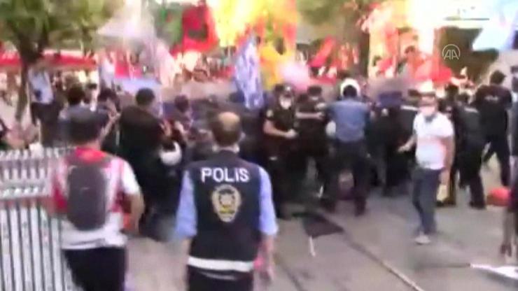 Son Dakika Kadıköyde izinsiz yürüyüş: 55 gözaltı | Video