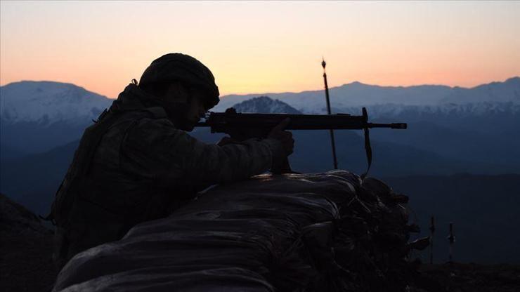 Son dakika... Zeytin Dalı bölgesinde 2 PKK/YPGli terörist yakalandı
