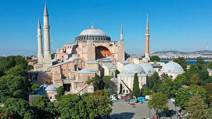 İstanbul Valisi Yerlikayadan Ayasofya Camii teşekkürü