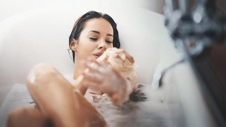 Karbonatlı suyla duş almanın vücuda 6 faydası