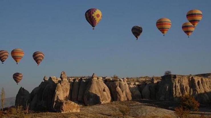 Kapadokyada balon uçuşları, olumsuz hava şartları nedeniyle ertelendi