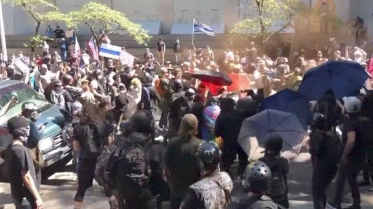 ABDnin Portland şehrinde çatışma çıktı | Video