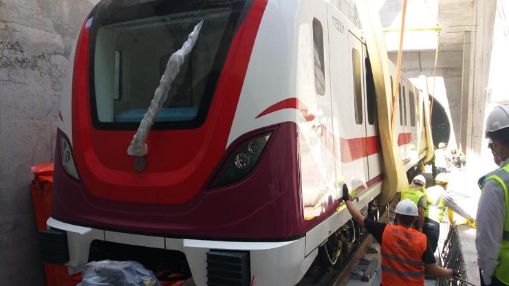 Gayrettepe-İstanbul Havalimanı Metrosunda İlk Tren Raylara İndi