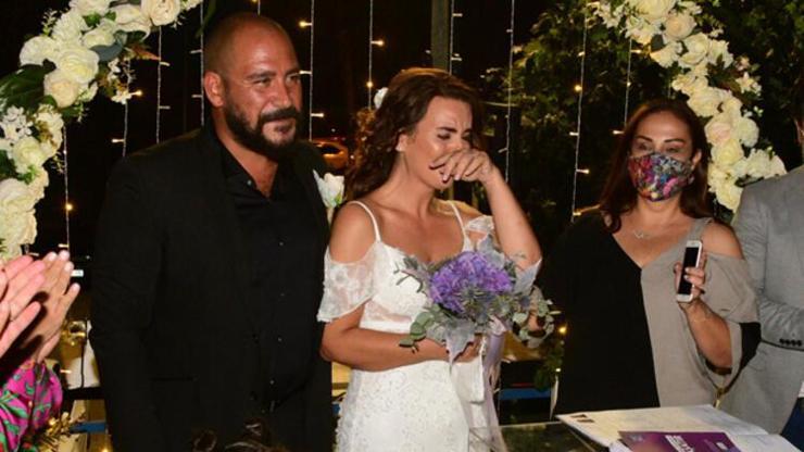 Oyuncu Seren Fosforoğlu, işadamı Kaan Önal’la evlendi