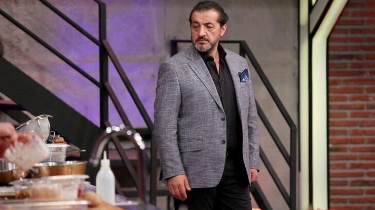 MasterChef Mehmet Yalçınkaya’nın kızı Sude Yalçınkaya sosyal medyayı salladı