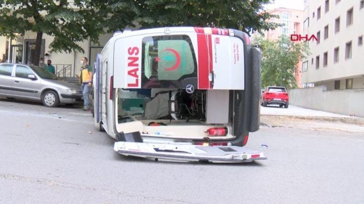 Son Dakika... İstanbulda ambulans kaza yaptı | Video