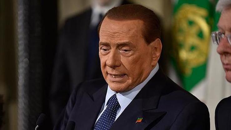 Berlusconinin Kovid-19 testi bir kez daha pozitif çıktı