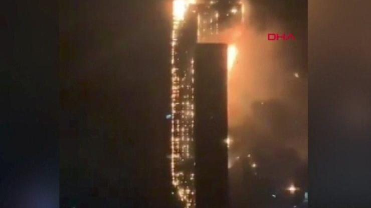 Güney Korede gökdelen yangını
