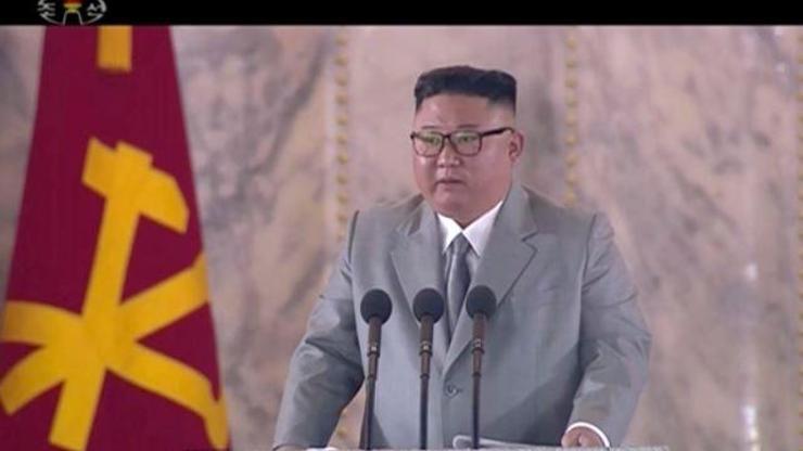 Kuzey Koreden gövde gösterisi