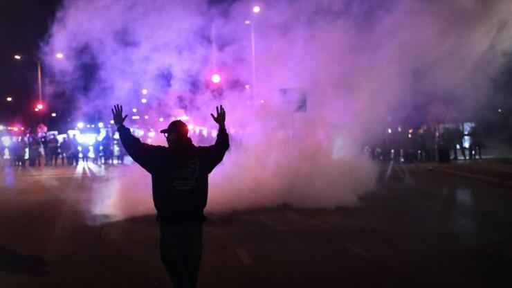 ABDde polis şiddeti karşıtı protestoda 28 gözaltı
