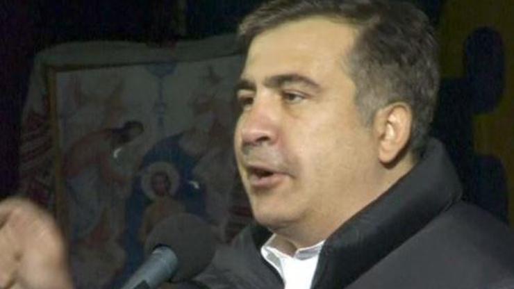 Gürcü siyasetçi yumruklandı | Video