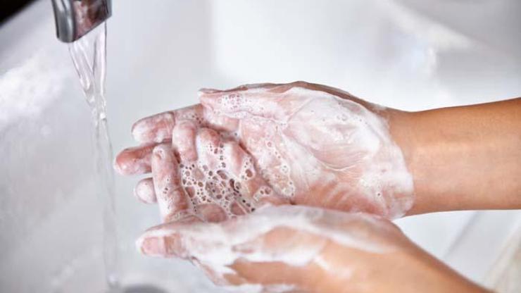 Koronavirüse karşı ilk ve etkili yöntem: El yıkama