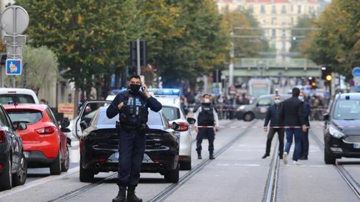 Fransadaki bıçaklı saldırıyla ilgili yeni gelişme
