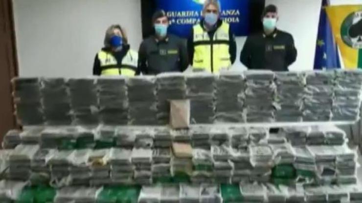 Midye kargosunda 186 milyon Euro değerinde uyuşturucu ele geçirildi