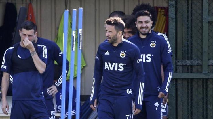 Fenerbahçe son dakika haberleri: Derbi öncesi Gökhan Gönül gelişmesi