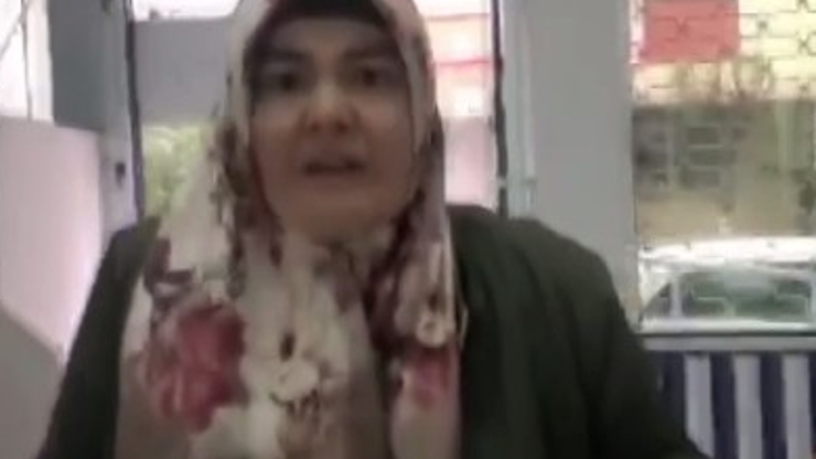 Sağlık merkezinde doktora saldırdı | Video