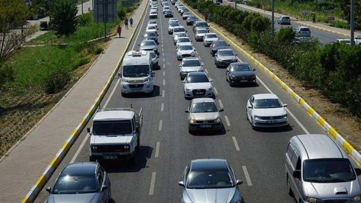 Yılbaşında şehir dışına çıkmak yasak mı 31 Aralık-4 Ocak tarihlerinde özel araçla şehir dışına çıkmak yasak mı