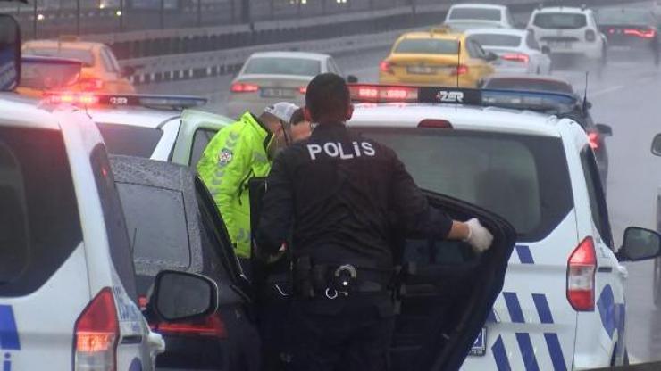 Polisten kaçan şüpheliler Haliç Köprüsünde yakalandı