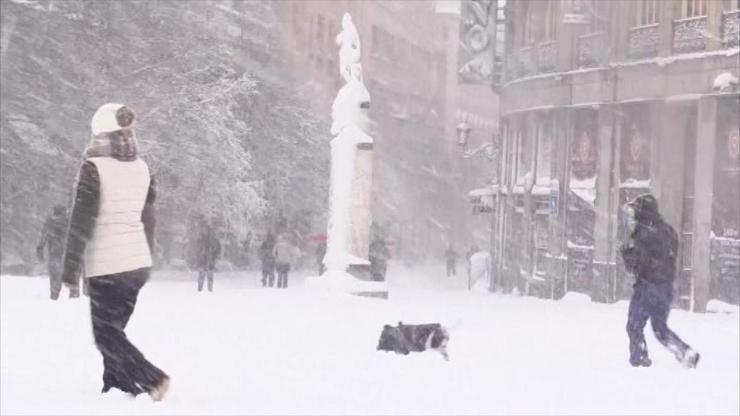 İspanyayı kar fırtınası vurdu | Video