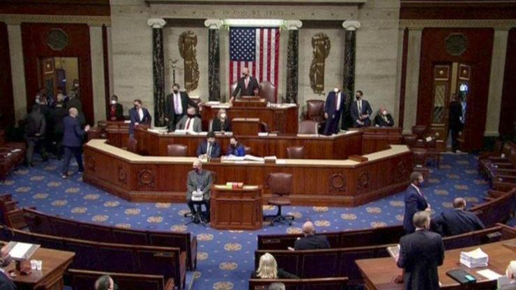 Trumpın azli kabul edildi... Senato da onaylarsa görevden alınacak | Video