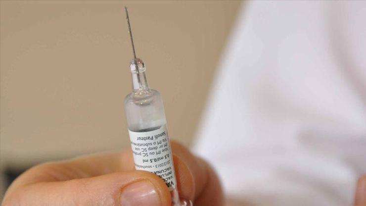 Bilim Kurulu Üyesi Taşova: 2 farklı aşı vurulmaya gerek yok