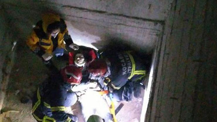 Asansör boşluğundan düşen 16 yaşındaki Zeynep, yaralandı