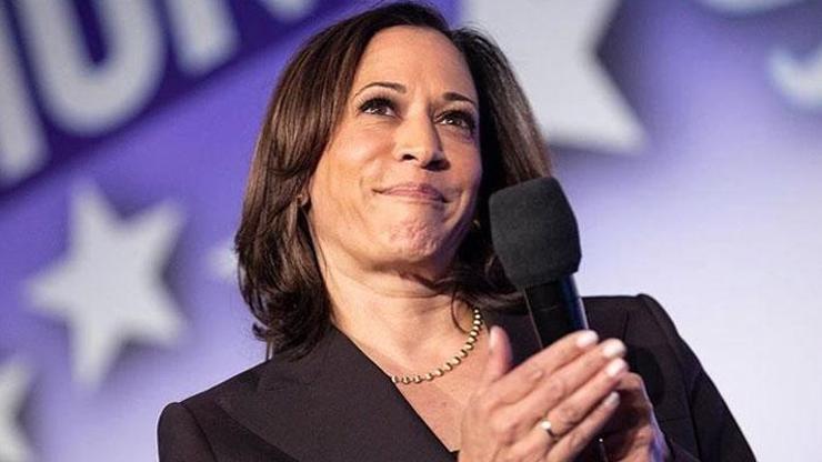 Kamala Harris, California Senatörlüğünden istifa etti